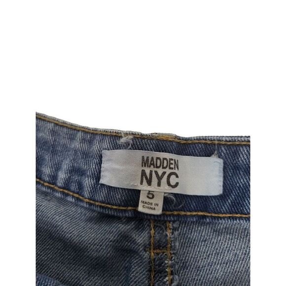 Madden NYC Skort Women Sz 5 Super High Rise Medium Wash Button Up Distressed - Picture 6 of 6